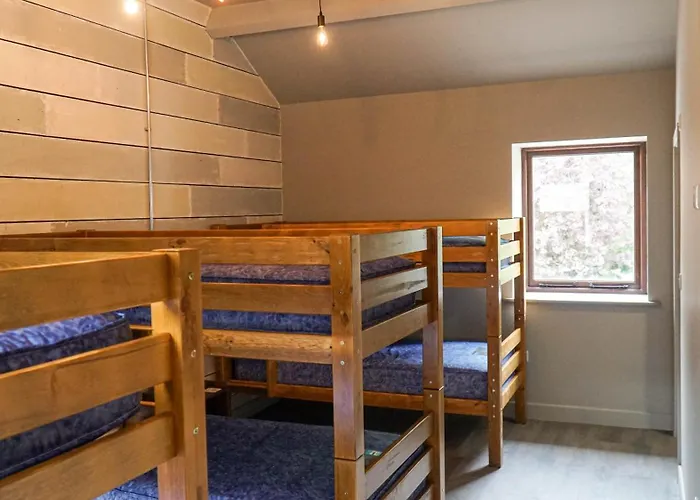 3 Peaks Bunkroom