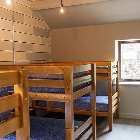 3 Peaks Bunkroom
